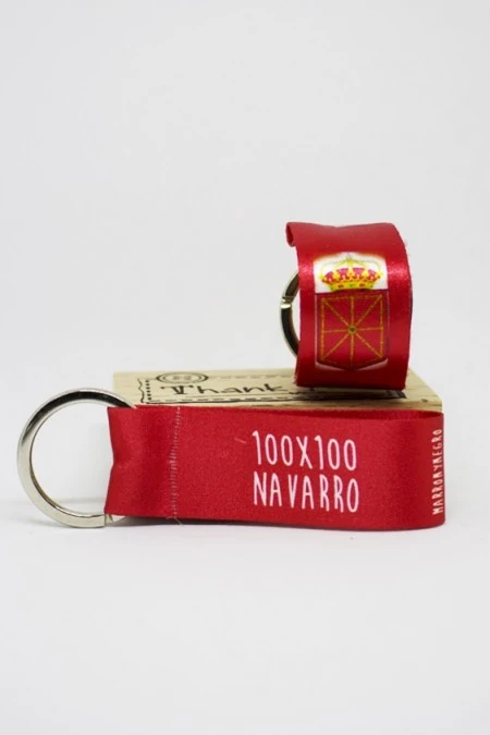Producto: Llavero 100×100 Navarro - Marronynegro