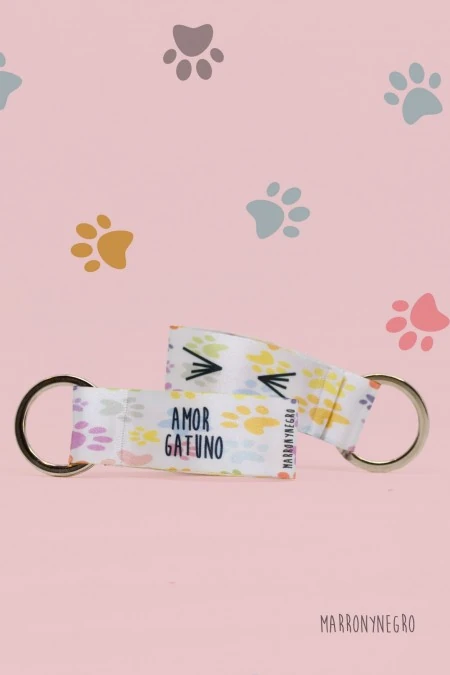 Producto: Llavero Amor Gatuno - Marronynegro