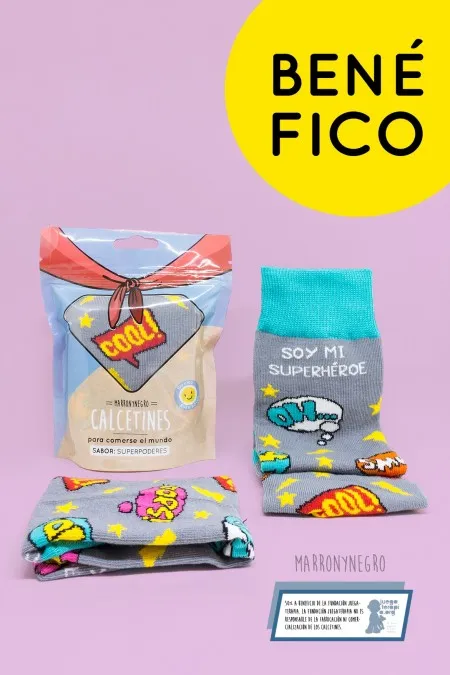 Producto: Calcetines Soy mi superhéroe - Marronynegro