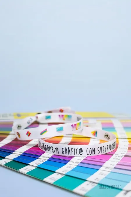 Producto: Pulsera Diseñador/a Gráfic@ con superpoderes - Marronynegro