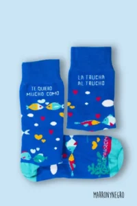 Producto: Calcetines Te quiero mucho como la trucha al trucho - Marronynegro