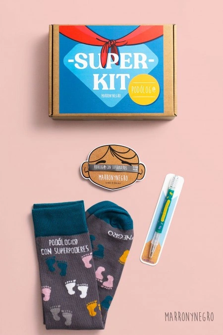 Producto: Pack Podólog@ con superpoderes - Marronynegro