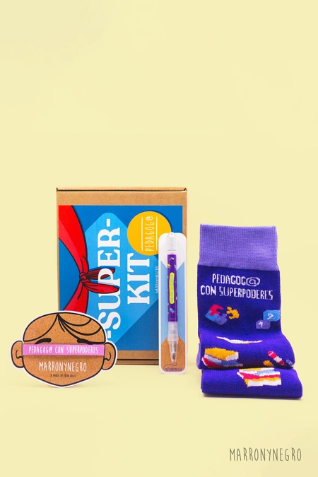 Producto: Pack Pedagogo con superpoderes - Marronynegro