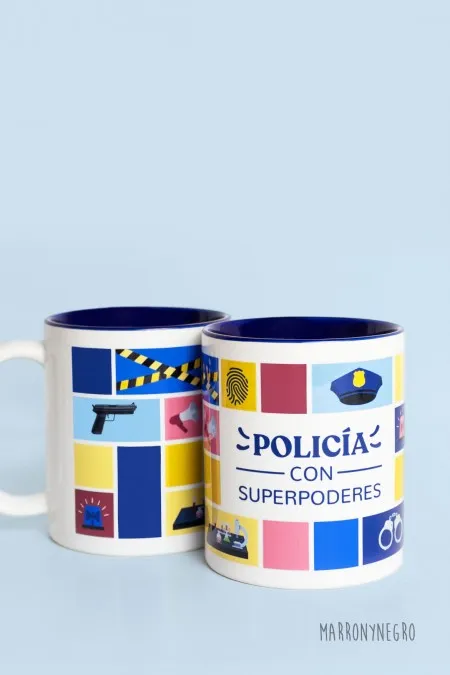 Producto: Taza Policía con superpoderes - Marronynegro