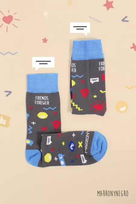 Producto: Calcetines Friends Forever - Marronynegro