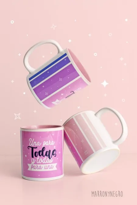 Producto: Taza Una para todas y todas para una - Marronynegro