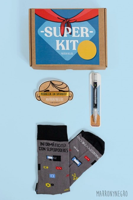 Producto: Pack Informátic@ con superpoderes - Marronynegro