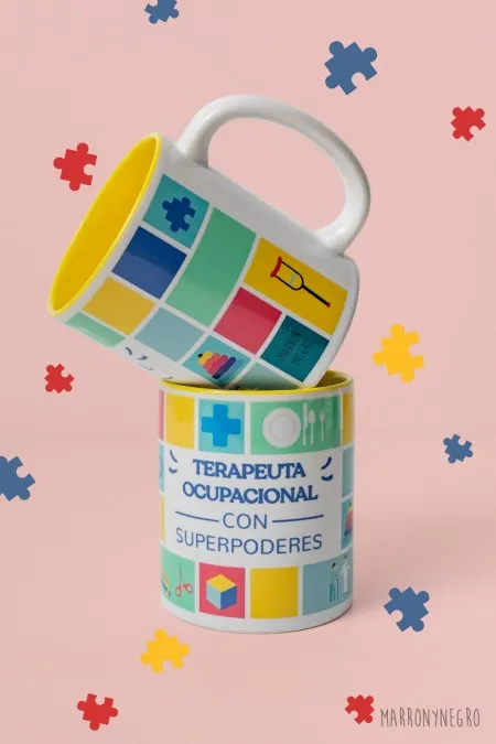 Producto: Taza Terapeuta Ocupacional con Superpoderes - Marronynegro