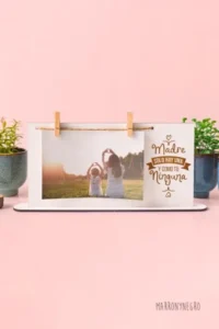 Producto: Portafotos Madre sólo hay una y como tú ninguna - Marronynegro