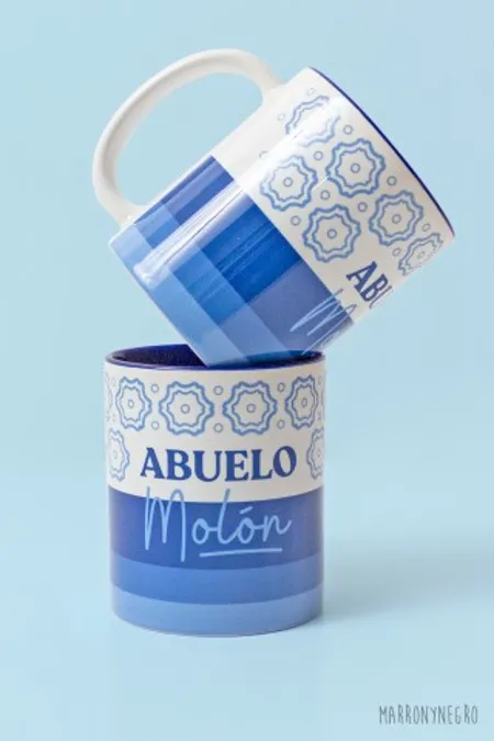 Producto: Taza Abuelo Molón - Marronynegro