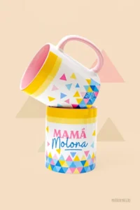 Producto: Taza Mamá molona - Marronynegro