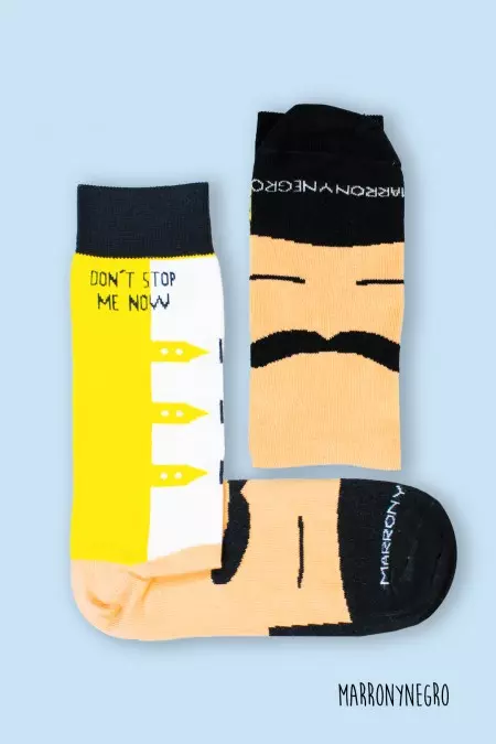 Producto: Calcetines Freddie Mercury – «Don´t stop me now» - Marronynegro