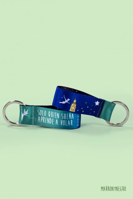 Producto: Llavero «Solo quien sueña aprende a volar» - Marronynegro