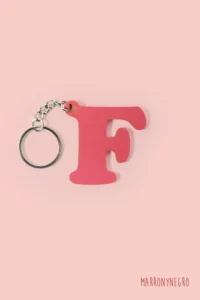 Producto: Llavero Inicial F - Marronynegro