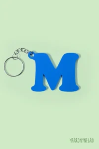 Producto: Llavero Inicial M - Marronynegro