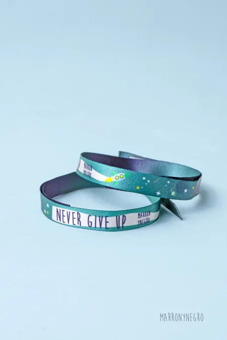 Producto: Pulsera Never Give Up - Marronynegro