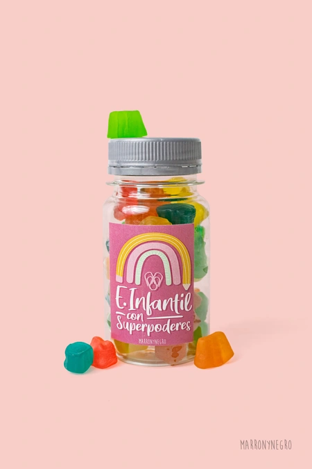 Producto: Pildorero Educadora Infantil Con Superpoderes - Marronynegro