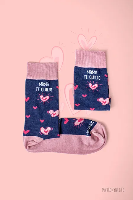 Producto: Calcetines Mamá Te Quiero - Marronynegro