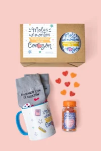 Producto: Pack Taza Educando Con El Corazón - Marronynegro