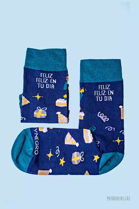 Producto: Calcetines Feliz, feliz en tu día - Marronynegro