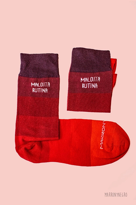 Producto: Calcetines Maldita rutina - Marronynegro