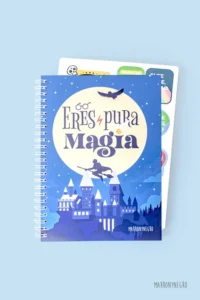 Producto: Cuaderno Eres pura magia + Pegatinas - Marronynegro