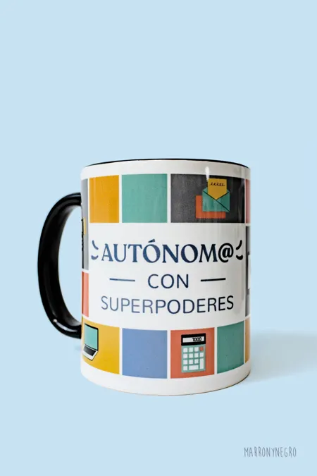 Producto: Taza Autónomo con Superpoderes - Marronynegro