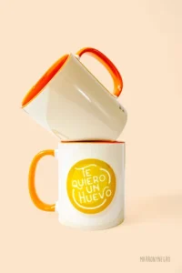 Producto: Taza Te Quiero Un Huevo - Marronynegro