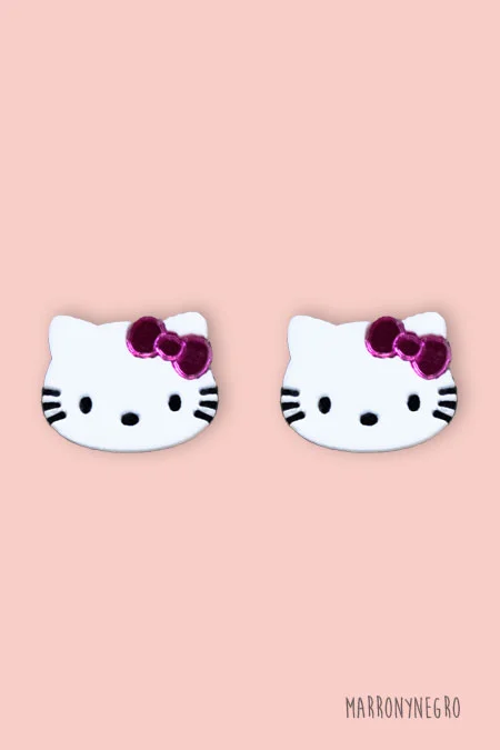 Producto: Pendientes Metacrilato Hello Kitty - Marronynegro