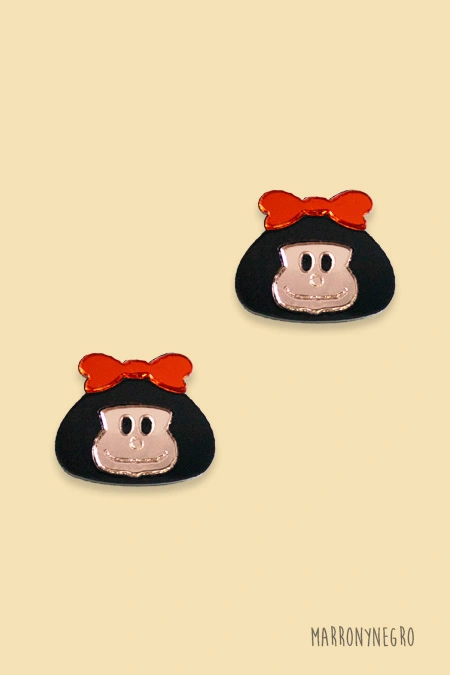 Producto: Pendientes mini Mafalda - Marronynegro