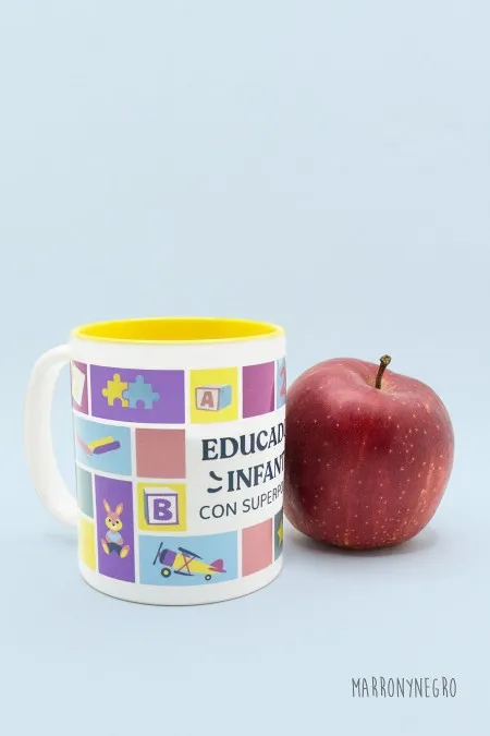 Producto: Taza Educadora Infantil con superpoderes - Marronynegro