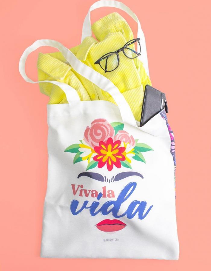 Producto: Bolsa Tote Bag Viva la Vida – Frida - Marronynegro