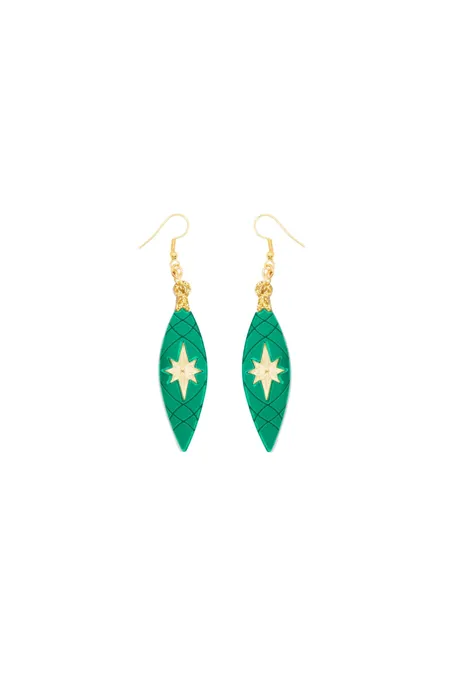 Producto: Pendientes Bola de Navidad Alargada Verde - Marronynegro