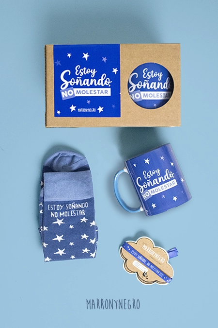 Producto: Pack Taza Estoy Soñando No Molestar - Marronynegro