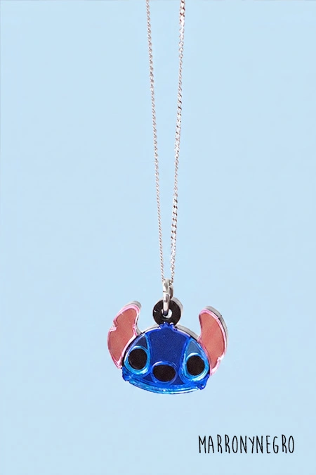 Producto: Colgante Stitch - Marronynegro