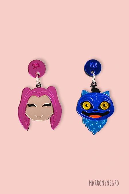 Producto: Pendientes Metacrilato Guerreras K-Pop – Mira - Marronynegro