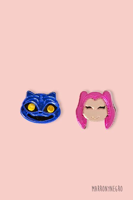 Producto: Pendientes Mini Guerreras K-Pop – Mira - Marronynegro